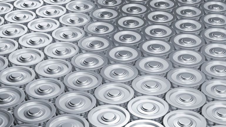 Manz gibt bei der Produktion von Lithium-Ionen Batteriezellen Gas